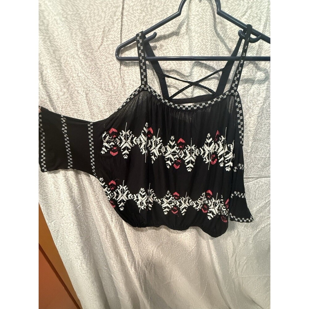 Women's Black/White Cold Shoulder Free People Elastic Waist Boho Top size medium